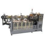 Kaiščio tipo šalto padavimo gumos ekstruderis